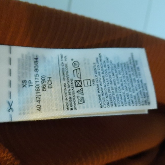 Banana Republic Maxi Knit Dress, XS, Rust color, Never worn. Perfect condition. - Picture 4 of 4